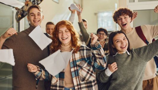 Cento giorni alla Maturità, dove è nata la tradizione e perché