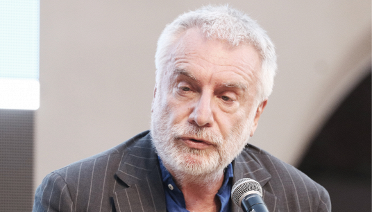 Lo psichiatra Paolo Crepet