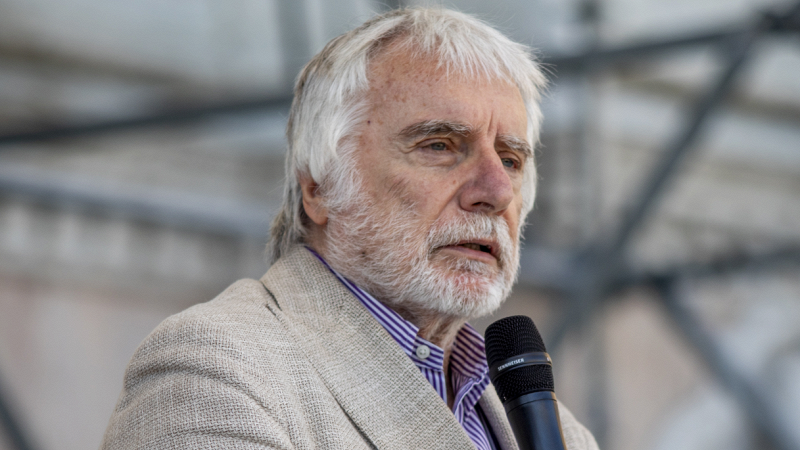 Lo psichiatra Paolo Crepet