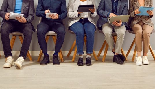 Lavoro e IA: i profili più cercati (e non trovati) in Italia