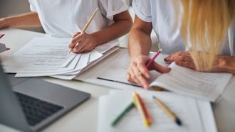 Maturità, corsa alle ripetizioni: costi e materie più richieste