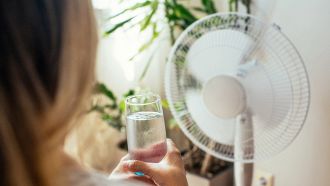 Caldo, la protesta degli studento sulla cooling poverty