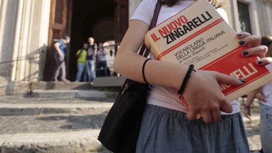 Studenti iniziano l'Esame di Maturità