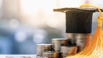 Laurea stipendio italiani estero