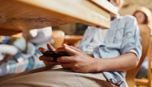 Telefono all'esame di Maturità