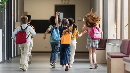 Ultimo giorno di scuola per alcune regioni italiane