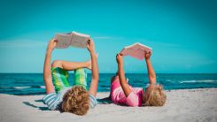 La lista dei libri da leggere a luglio per bambini e ragazzi 2026