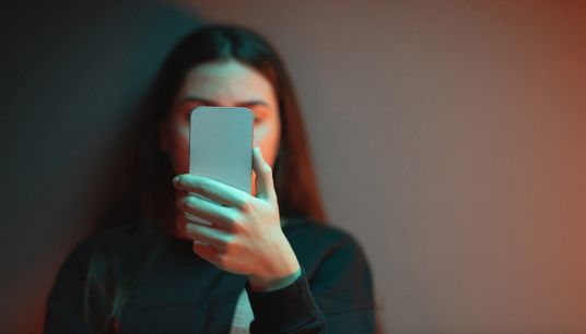 Messaggi d'odio sui social (e non solo) dilaganti tra i giovani europei