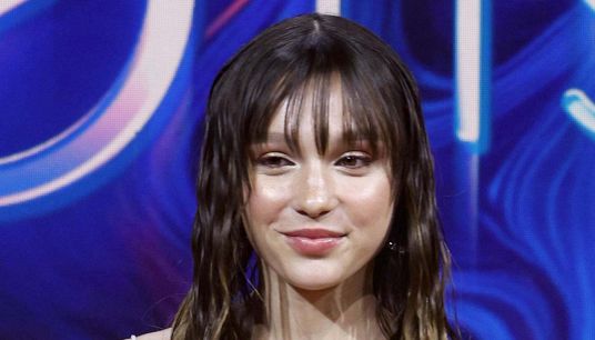 La cantante Sarah Toscano