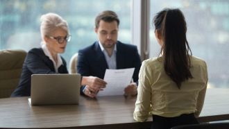 Dalla scuola al lavoro, professioni più richieste: la classifica