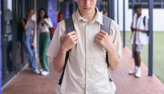Il problema degli studenti maschi in Italia
