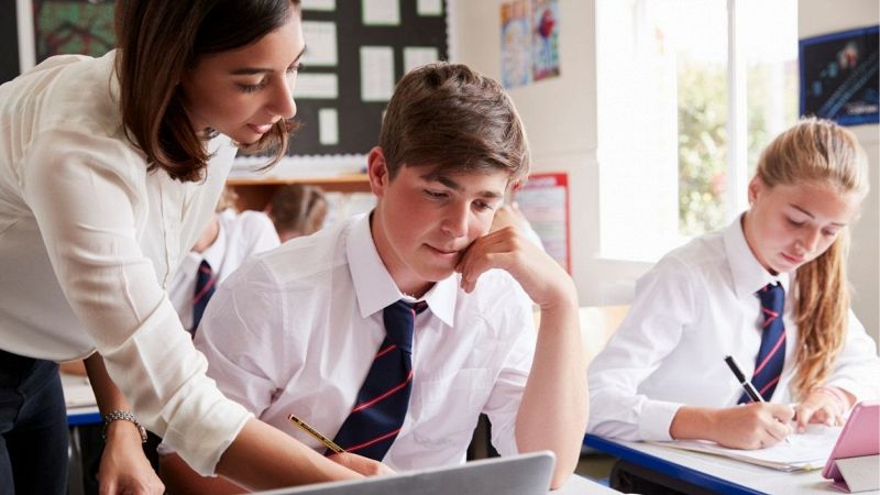 Ragazzi della scuola privata