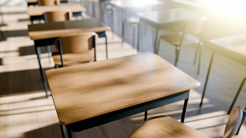 Caldo e ritorno a scuola, il Codacons lancia una provocazione