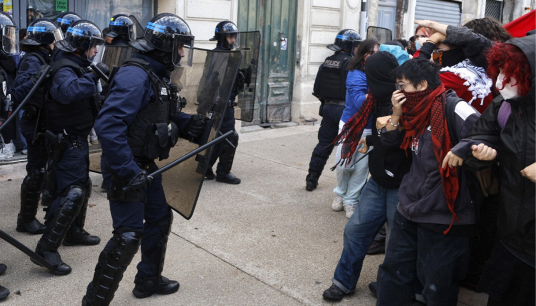 protesta studenti francia