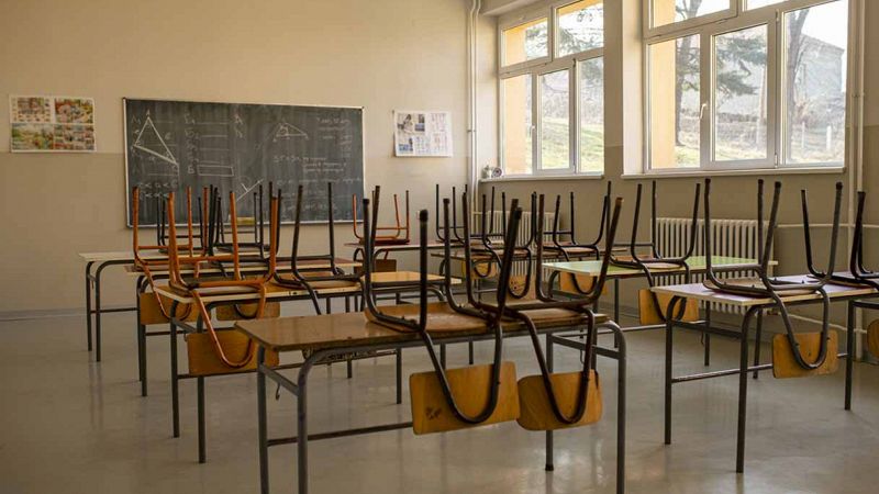 Scuola riaperta in Ucraina