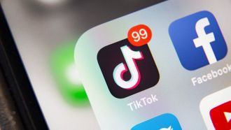 Proteste dei giovani, TikTok attiva una task force: cosa cambia