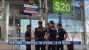 Breaking News delle 21.30 | Scattano i controlli in Spagna, la Ue media