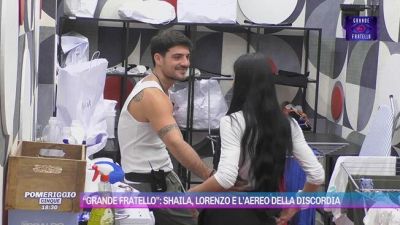 "Grande Fratello": Shaila, Lorenzo e l'aereo della discordia