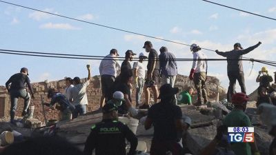 Terremoto in Colombia, almeno 132 i morti