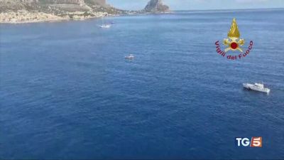 Tempesta sullo yacht Un morto e 6 dispersi