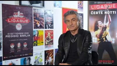 Luciano Ligabue in tour nei teatri col figlio: L'emozione più grande
