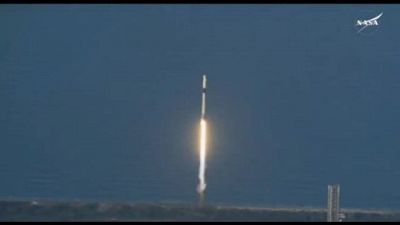 Il lancio della missione Space X per recuperare astronauti sull'Iss