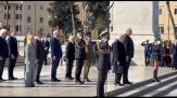 Giornata Unità nazionale, Mattarella e Meloni all'altare della patria