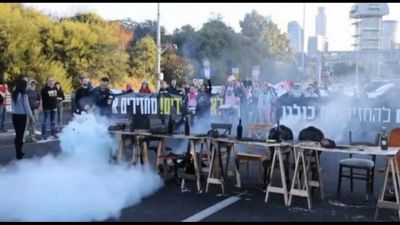 Proteste a Tel Aviv: "vogliamo tutti gli ostaggi liberi"
