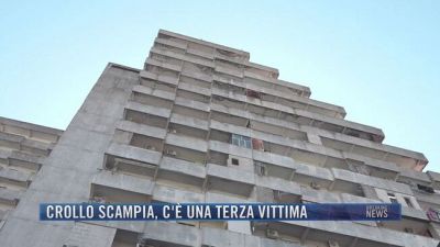 Breaking News delle 16.00 | Crollo Scampia, c'è una terza vittima