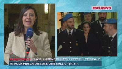 Milano, l'arrivo di Alessia Pifferi in tribunale