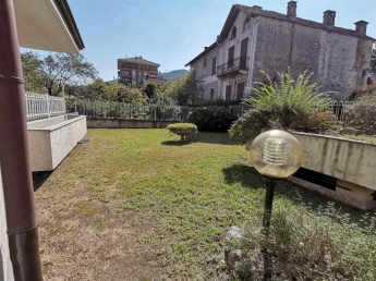 Agenzia Immobiliare Di Palo di Alberto Actis appartamenti con giardino