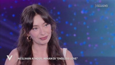 Neslihan Atagul e il primo giorno sul set di "Endless Love"