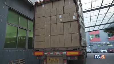Una tassa di 2 euro sui pacchetti cinesi