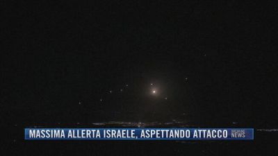 Breaking News delle 21.30 | Massima allerta Israele, aspettando attacco