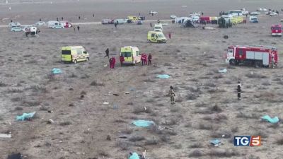 Precipita un aereo Strage in Kazakistan