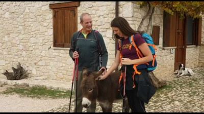 Cammini e turismo lento, alla BIT l'Umbria punta sulle esperienze