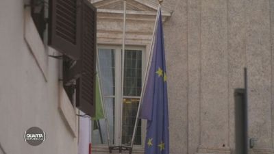 Il funzionario di banca che spiava i conti dei politici