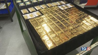 Oro, che corsa! È boom lingotti