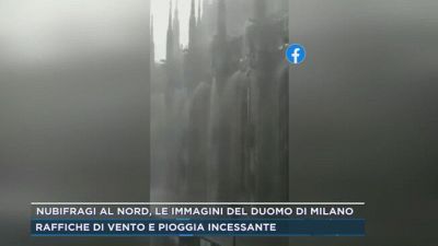 Nubifragi al nord, le immagini del Duomo di Milano