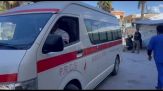 Il ricovero di operatori umanitari stranieri all'ospedale al Aqsa a Gaza