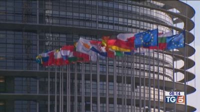 Doppio ok europeo ai conti dell'Italia