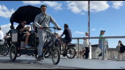 Copenaghen in bici, alla scoperta di ponti e piste ciclabili