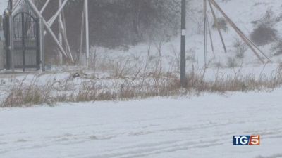 Freddo e ancora neve Ansia per gli alpinisti