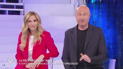 I sei professori di "Amici": "Il successo dei ragazzi è il nostro orgoglio"