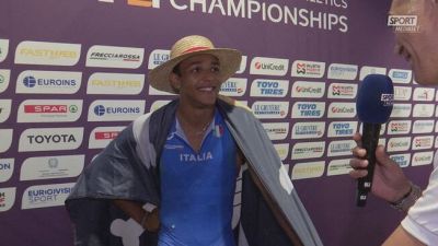 Simonelli, l'uomo col cappello: "Non ho parole"