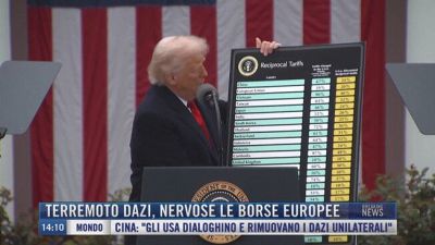 Breaking News delle 14.00 | Terremoto dazi, nervose le borse europee
