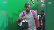 Berrettini travolge Medvedev, il russo si infuria e spacca la racchetta