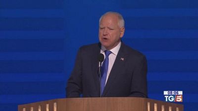 Alla convention dem il giorno di Tim Walz