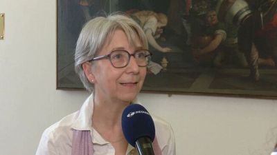 Post a Verona, "compra il tiramisù e salti la fila" per la casa di Giulietta
