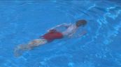 Incubo in piscina a Roma, cinque bambini intossicati
